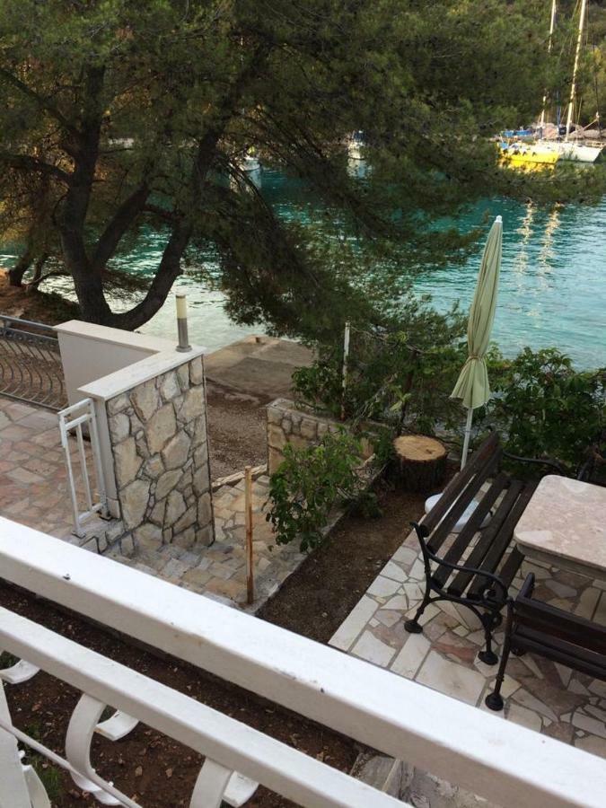 Apartmani Mima Nečujam Екстериор снимка